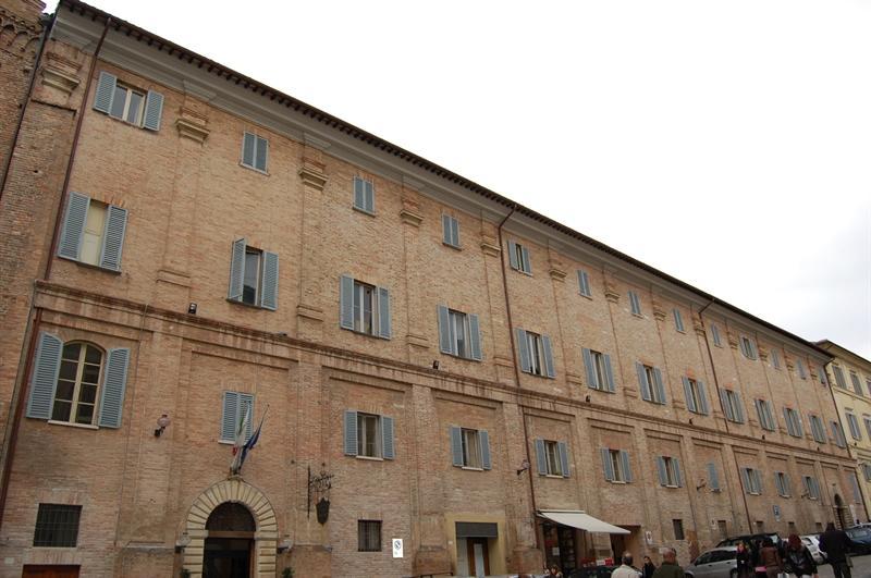 Guest House Domus Urbino Buitenkant foto