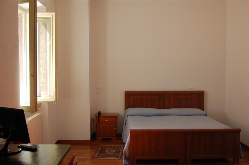 Guest House Domus Urbino Buitenkant foto
